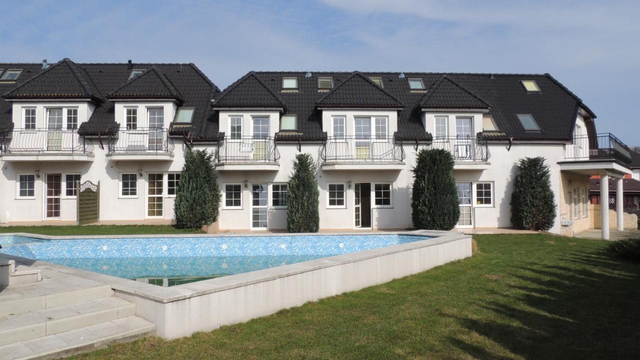 Europa Apartamenty トシェンサチ エクステリア 写真