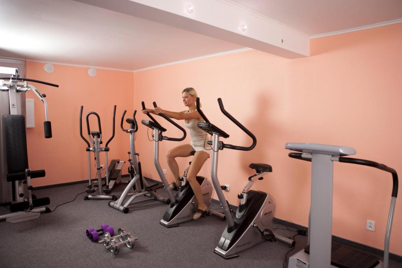 Europa Apartamenty トシェンサチ エクステリア 写真