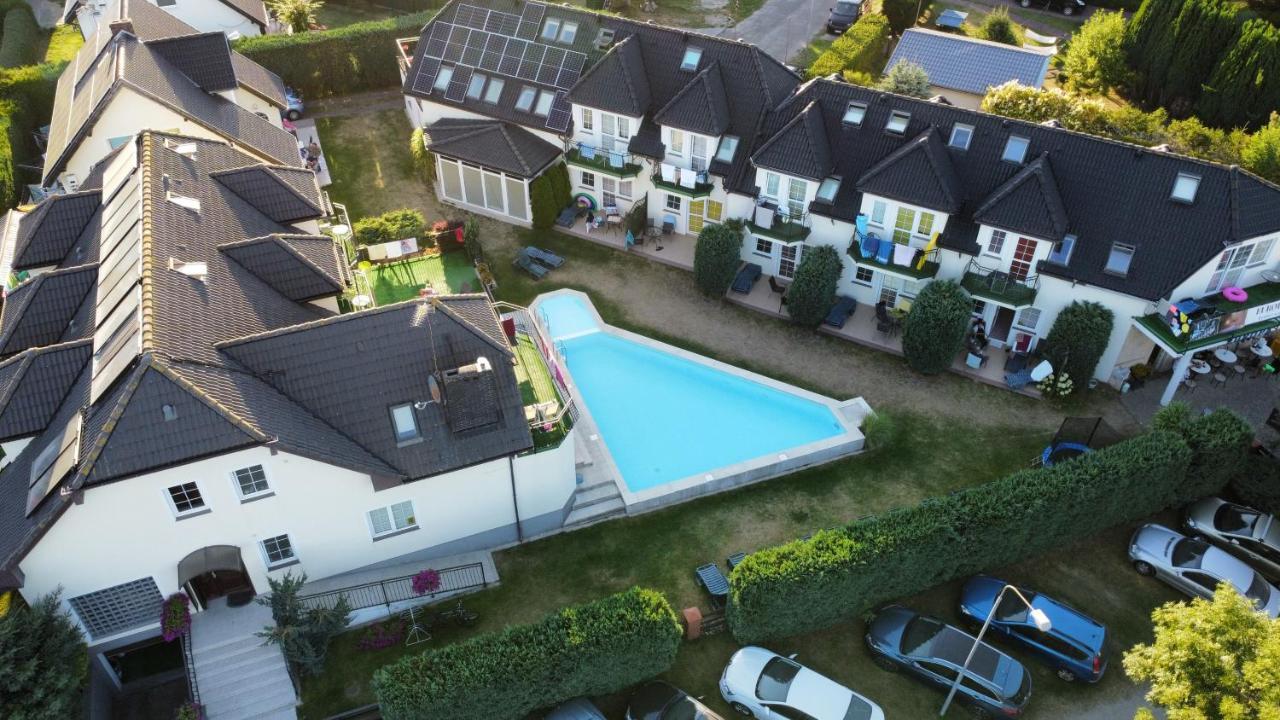 Europa Apartamenty トシェンサチ エクステリア 写真